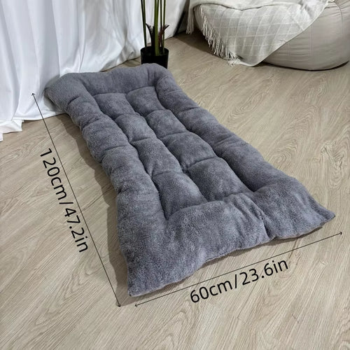 Extra Large Plush Dog Bed Sofa Thickened Super Soft Polyester Pet Mat Dog Crate Mat Bed for Small Medium Large Dog Bed